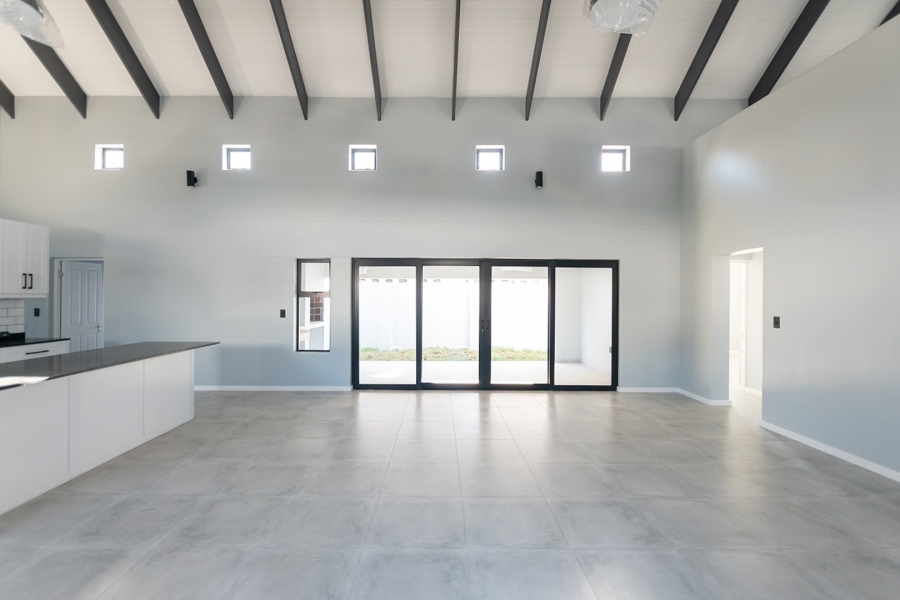 3 Bedroom Property for Sale in Laguna Sands Western Cape